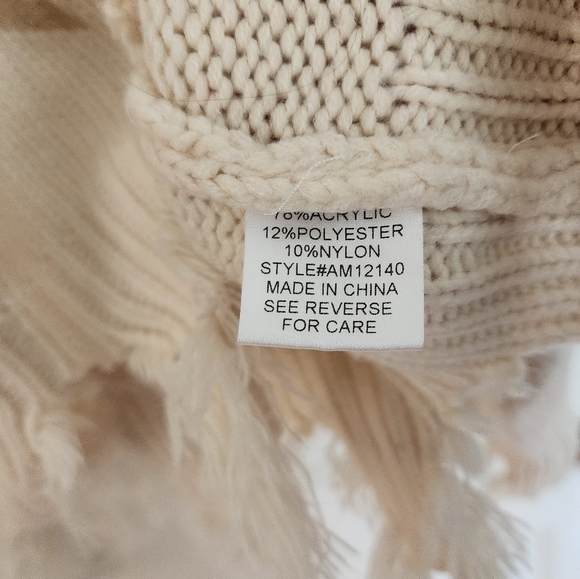 Distressed gold star sweater size m/l oversized boho boutique brand - Picture 5 of 8